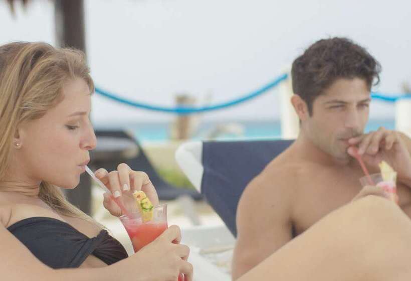 استراحتگاه Occidental Tucancun  All Inclusive