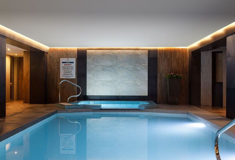 استراحتگاه Pergola Hotel & Spa