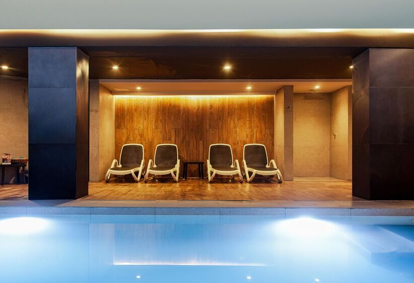 استراحتگاه Pergola Hotel & Spa