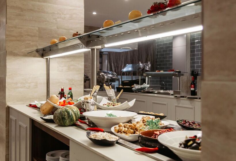 استراحتگاه Pergola Hotel & Spa