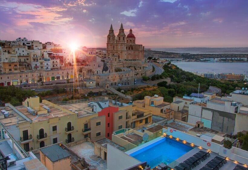 استراحتگاه Pergola Hotel & Spa