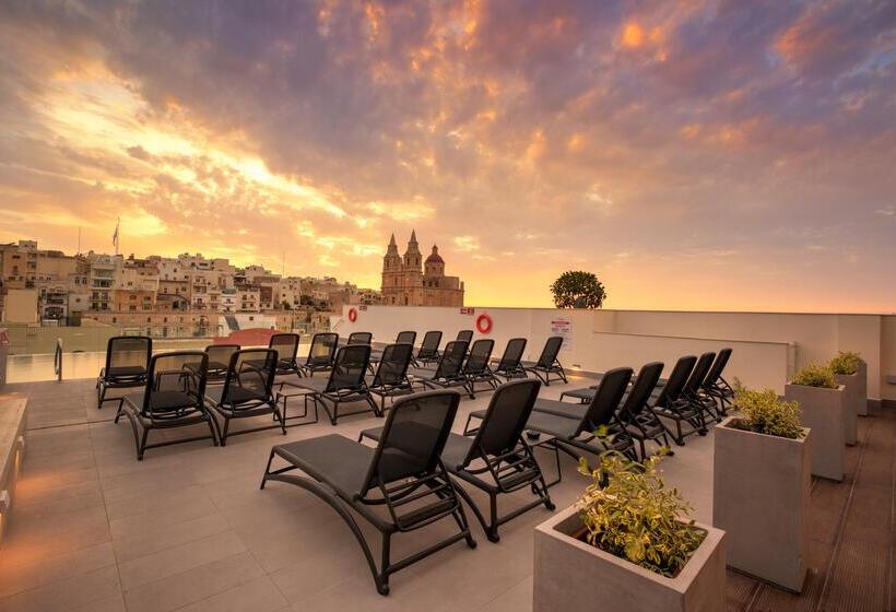 استراحتگاه Pergola Hotel & Spa