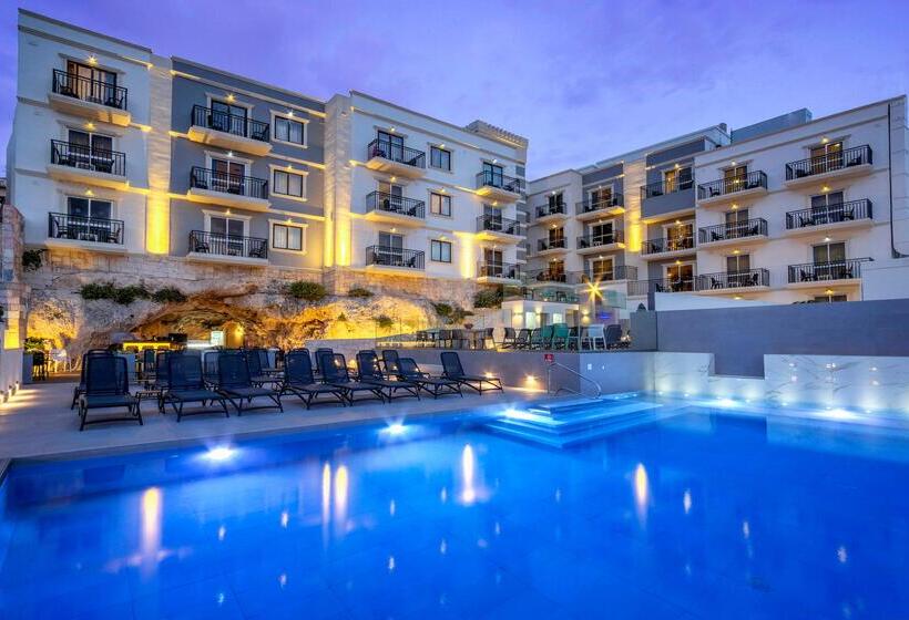 استراحتگاه Pergola Hotel & Spa