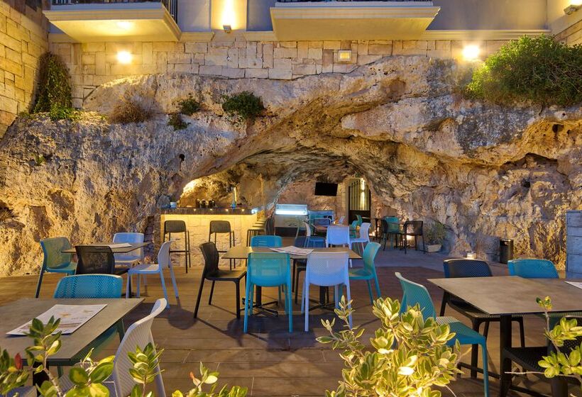 استراحتگاه Pergola Hotel & Spa