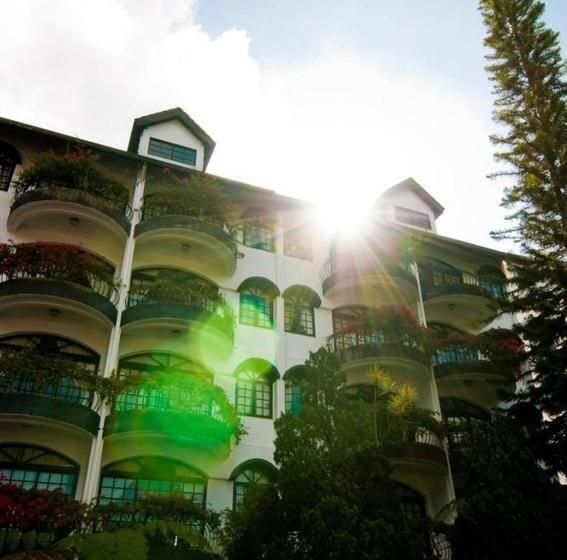 Strawberry Park Resort