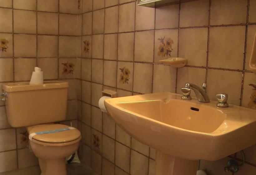 Urban Valley Resort & Spa