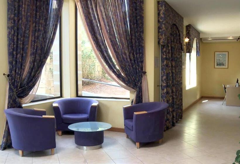 Urban Valley Resort & Spa