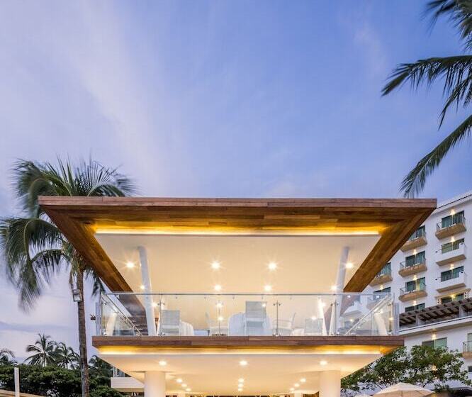 Villa Premiere Boutique Hotel & Romantic Getaway   Adults Only