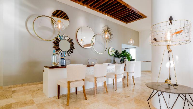 Villa Premiere Boutique Hotel & Romantic Getaway   Adults Only