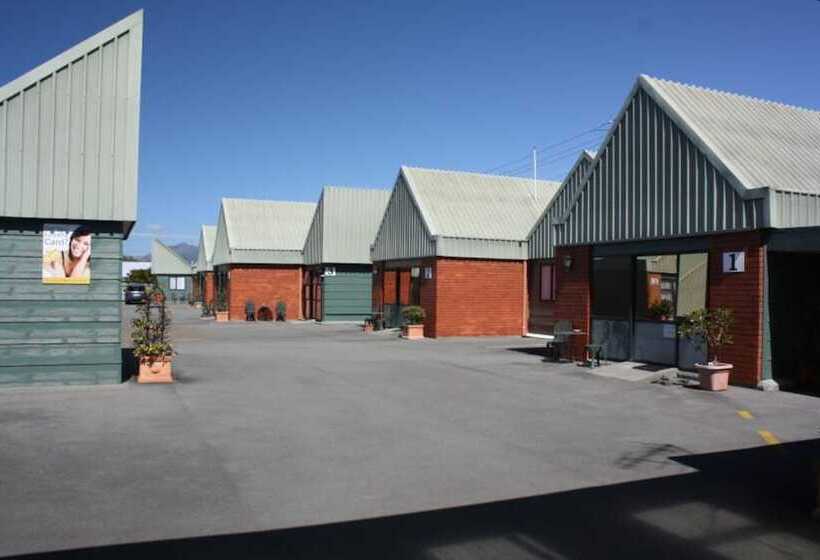 193 Aorangi Manor Motel