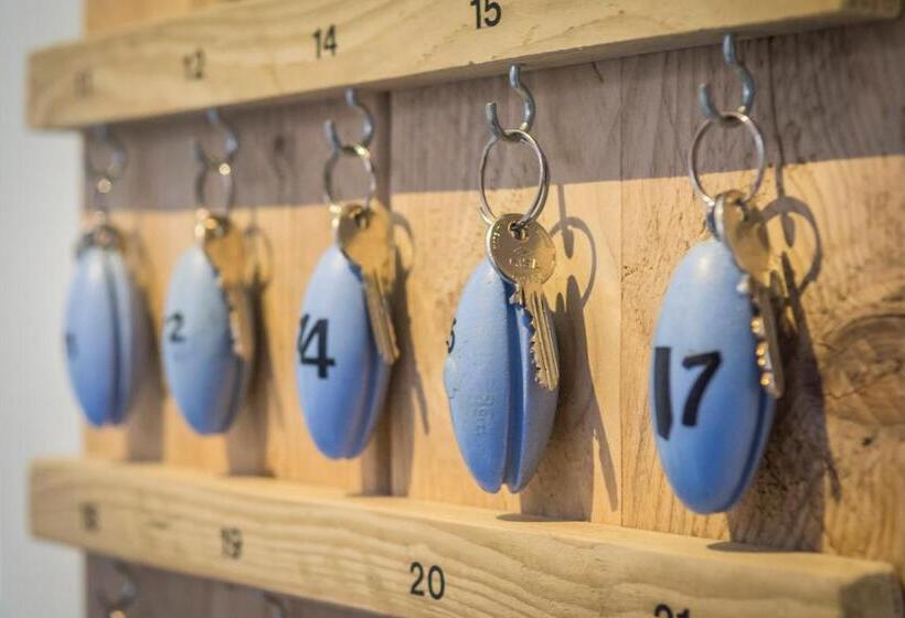 B&b Boutique Hotel De Waal