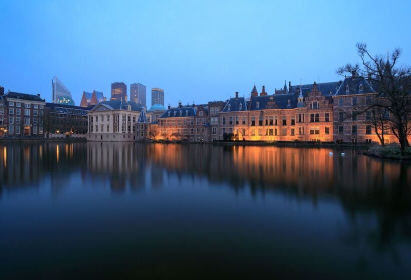 Boutique Hotel Corona