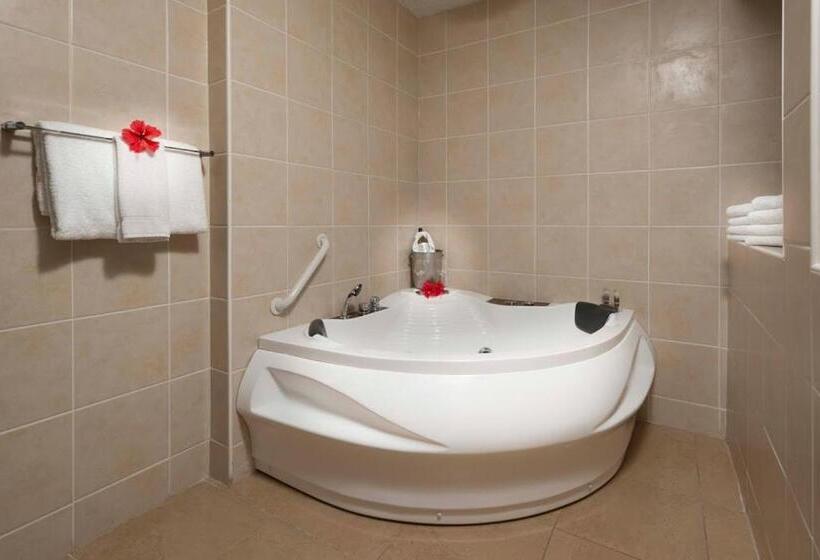 Divi Little Bay Beach Resort