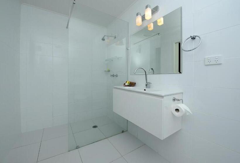 Erakor Island Resort & Spa