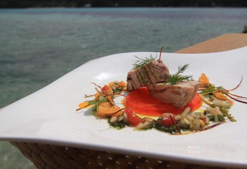 Erakor Island Resort & Spa