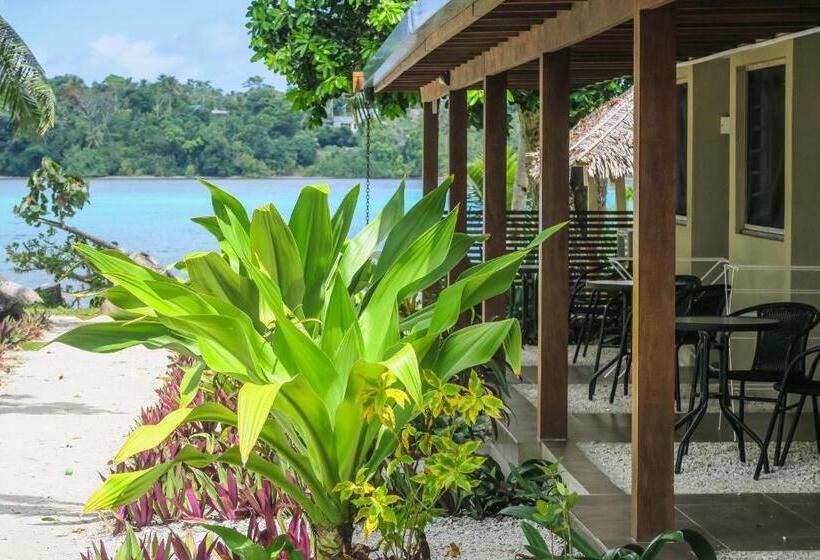 Erakor Island Resort & Spa