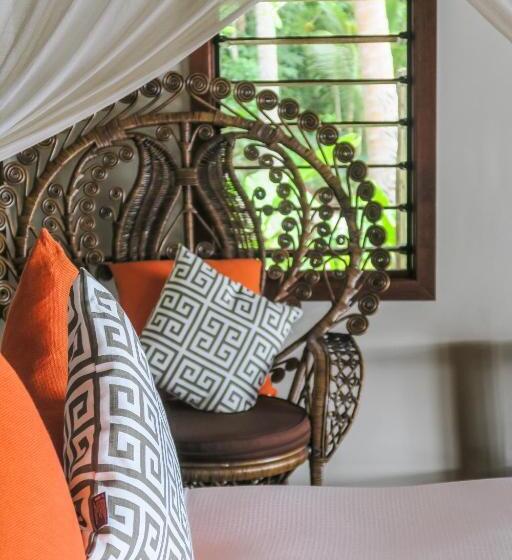 Erakor Island Resort & Spa