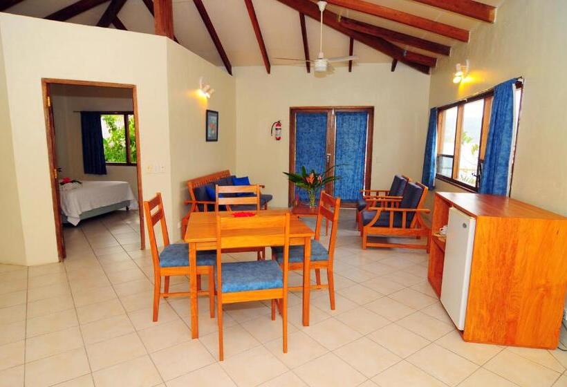 Hideaway Island Resort