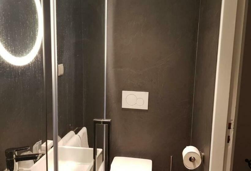 ホテル 2heerenveen