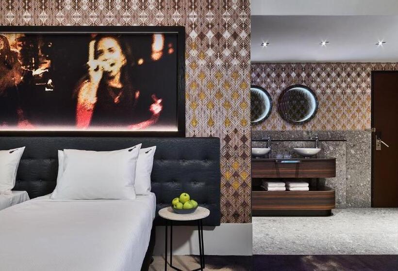 Clayton Hotel Amsterdam American