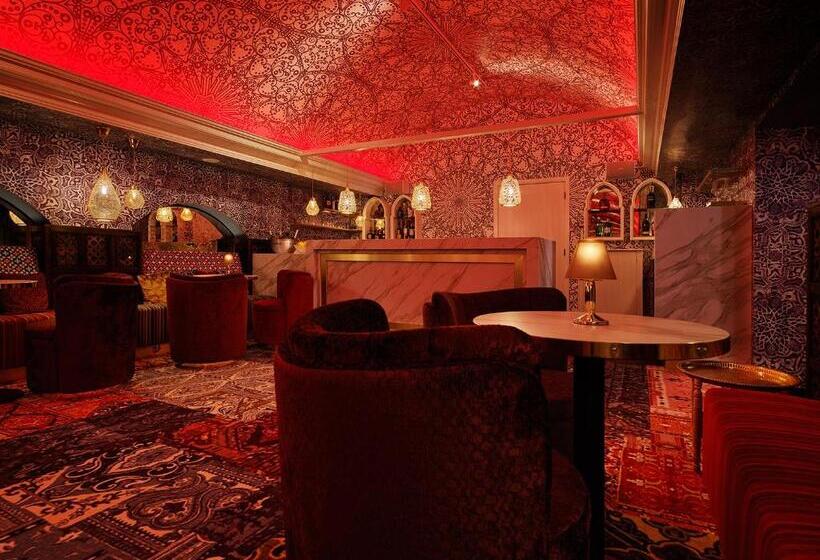 Clayton Hotel Amsterdam American