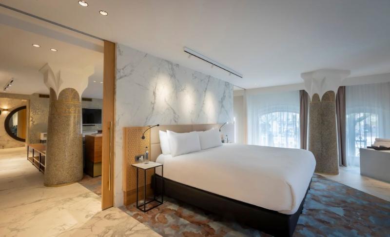 Clayton Hotel Amsterdam American