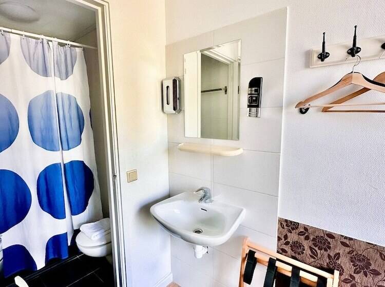 هتل Amsterdam Inn