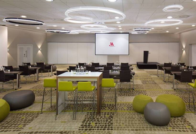 Отель Amsterdam Marriott