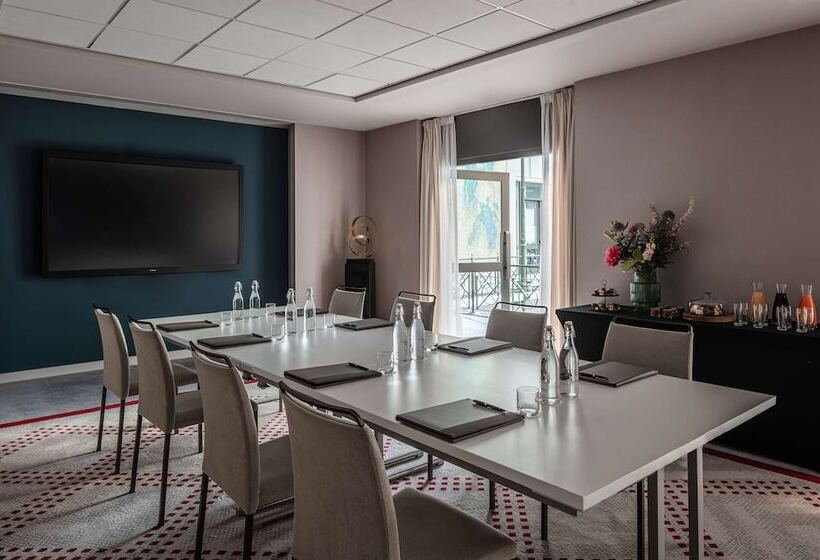 هتل Anantara Grand Krasnapolsky Amsterdam