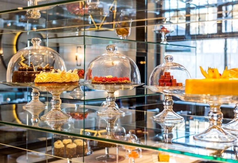 هتل Anantara Grand Krasnapolsky Amsterdam