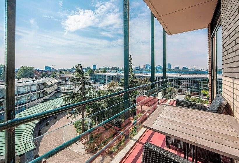 Apollo Hotel Amsterdam, A Tribute Portfolio