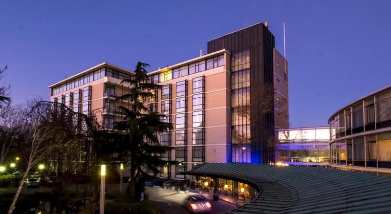 Apollo Hotel Amsterdam, A Tribute Portfolio