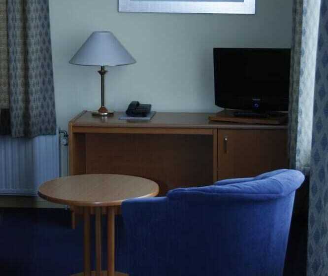 בית מלון כפרי & Appartementen Royal