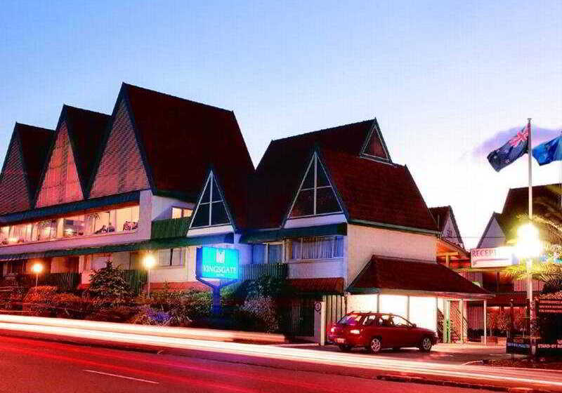 هتل Auckland Rose Park