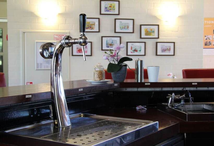 Bastion Hotel Leiden Voorschoten