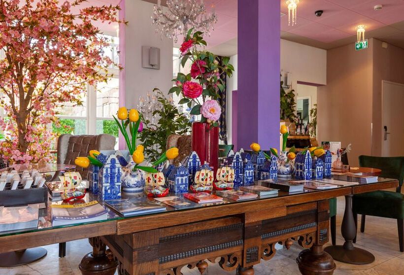 Grand Museum Hotel, Bw Signature Collection