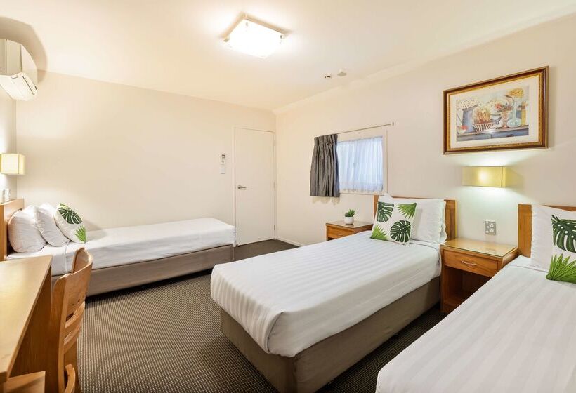 酒店 Best Western Newmarket Inn & Suites