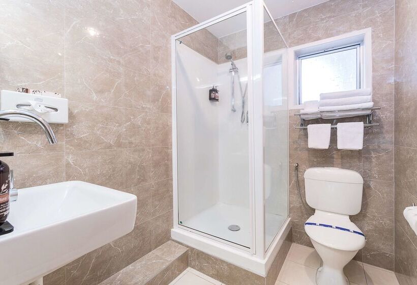 酒店 Best Western Newmarket Inn & Suites