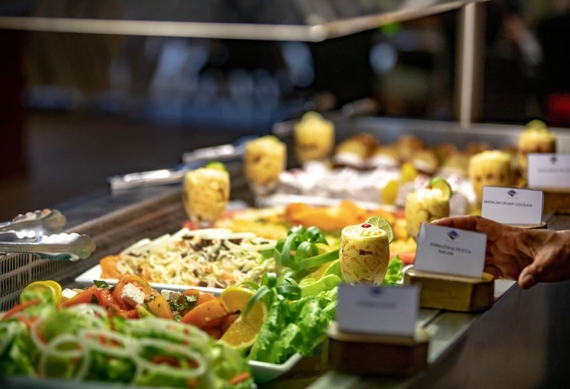 Bird Of Paradise Hotel & Apartments