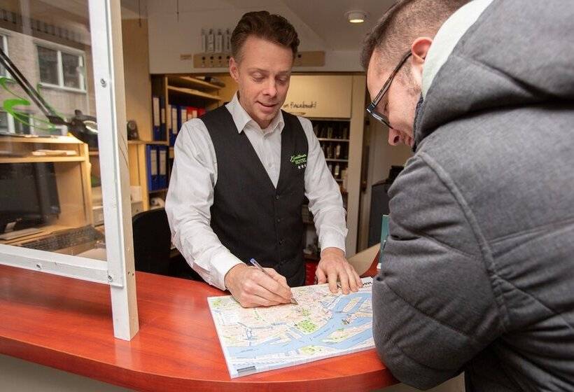 בית מלון כפרי Breitner