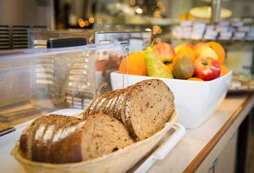 בית מלון כפרי Breitner