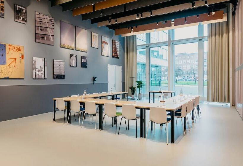 هتل Casa Amsterdam