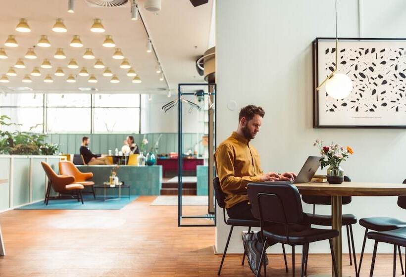 هتل Casa Amsterdam