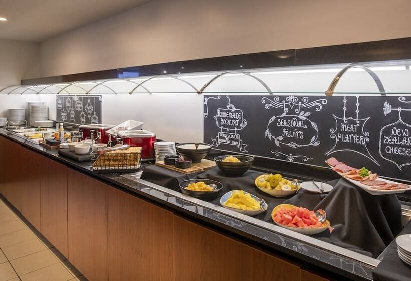 Copthorne Hotel Auckland City