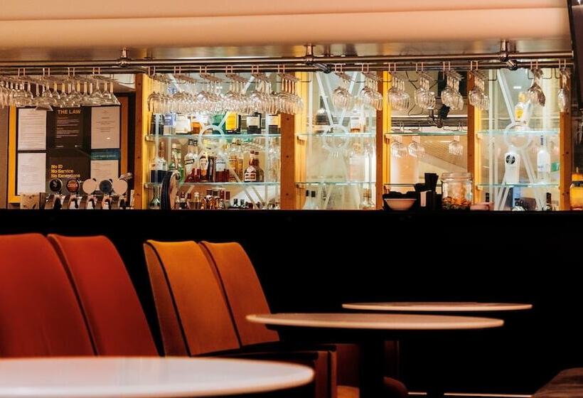 בית מלון כפרי Crowne Plaza Auckland, An Ihg