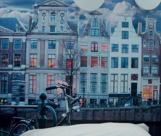 هتل کپسول De Bedstee Boutique Capsules