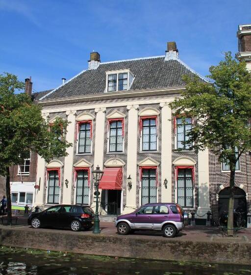 Отель De Doelen