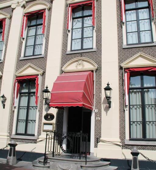 Отель De Doelen