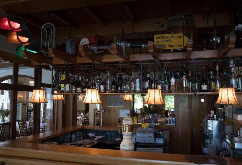 فندق De Lindeboom