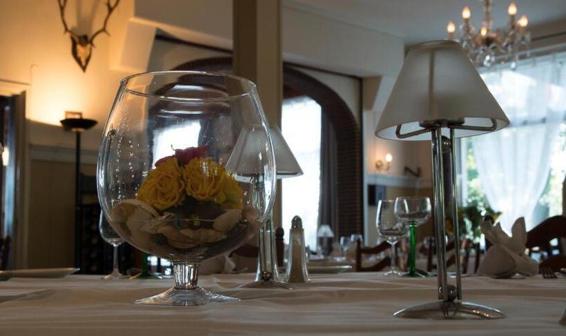 فندق De Lindeboom